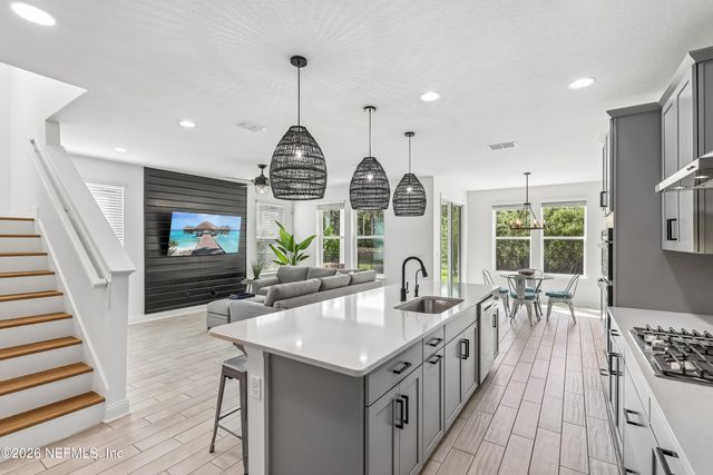 58 KEENELAND Road, St. Johns, FL 32259