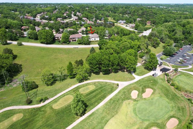 2938 W Oakhaven Lane, Springfield, MO 65810
