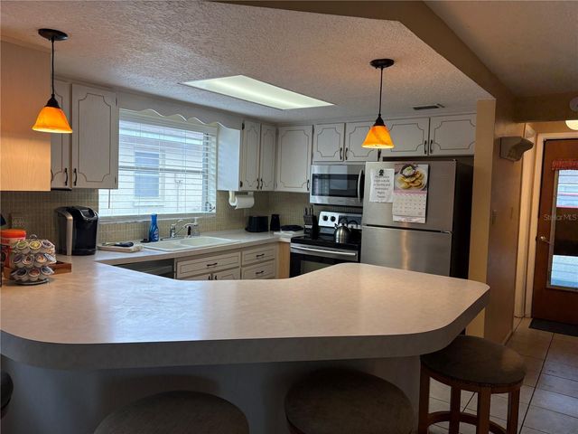 10032 BRUNSWICK LANE, Port Richey, FL 34668