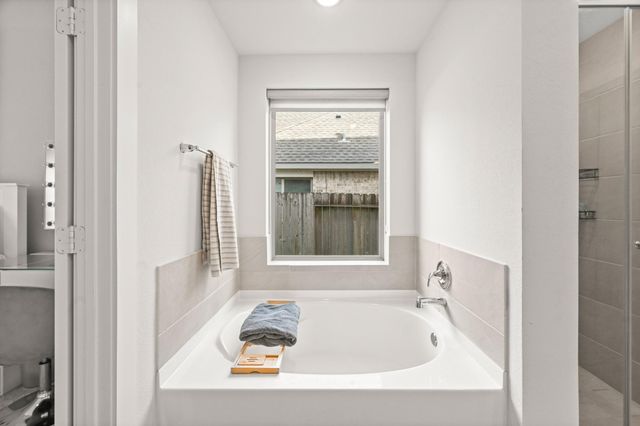 5010 Chestnut Orchard Drive, Houston, TX 77066