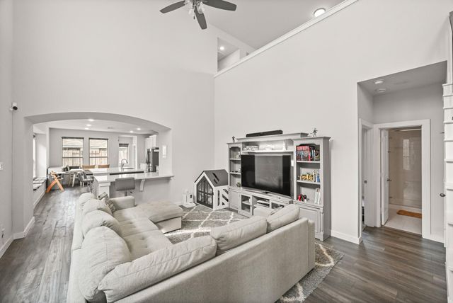 5010 Chestnut Orchard Drive, Houston, TX 77066