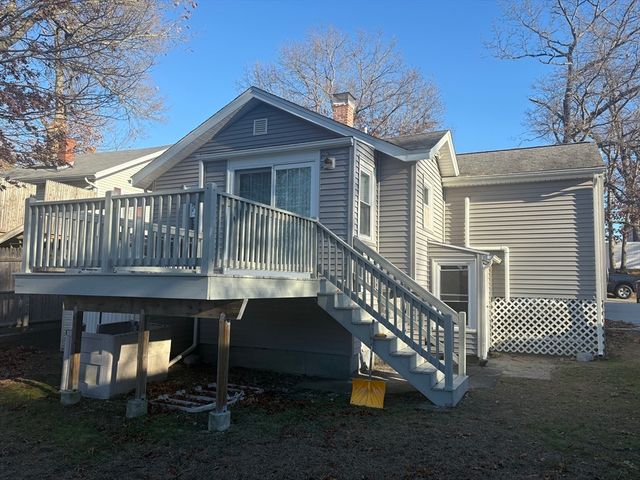 16 Orleans Road, Weymouth, MA 02188