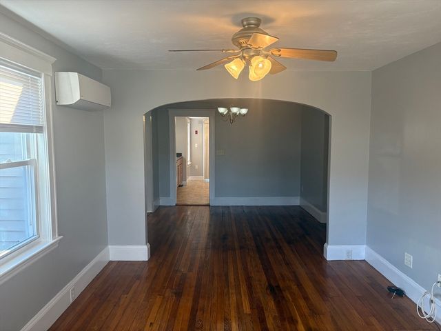 16 Orleans Road, Weymouth, MA 02188