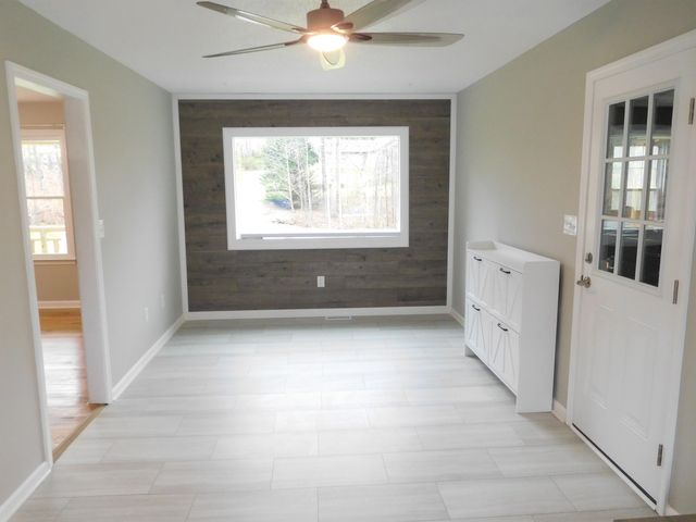 154 Whispering Pines Road Road, Gaffney, SC 29341