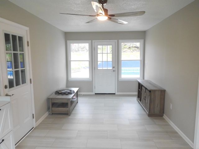 154 Whispering Pines Road Road, Gaffney, SC 29341