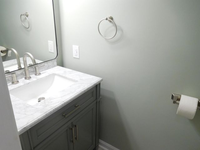 154 Whispering Pines Road Road, Gaffney, SC 29341