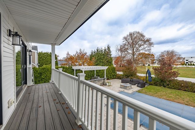 783 Reef Road, Fairfield, CT 06824