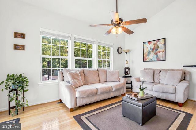 120 MARISA LN, Gilbertsville, PA 19525