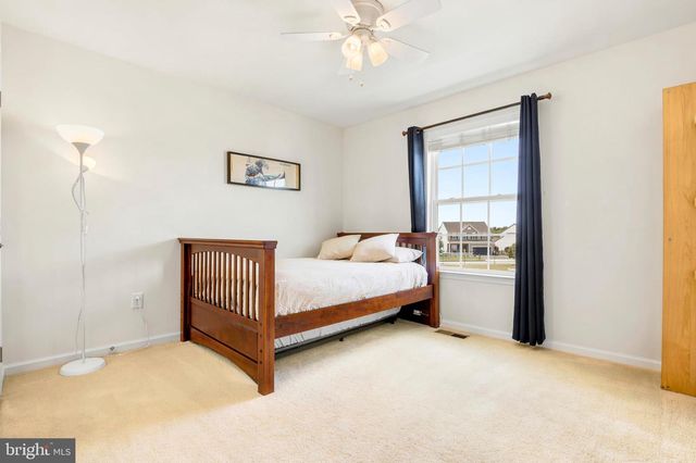 120 MARISA LN, Gilbertsville, PA 19525