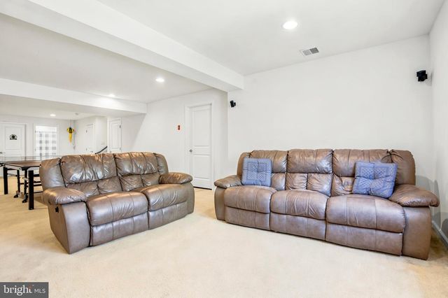 120 MARISA LN, Gilbertsville, PA 19525