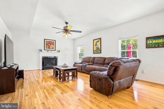 120 MARISA LN, Gilbertsville, PA 19525