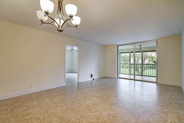 14527 Bonaire Boulevard 203, Delray Beach, FL 33446