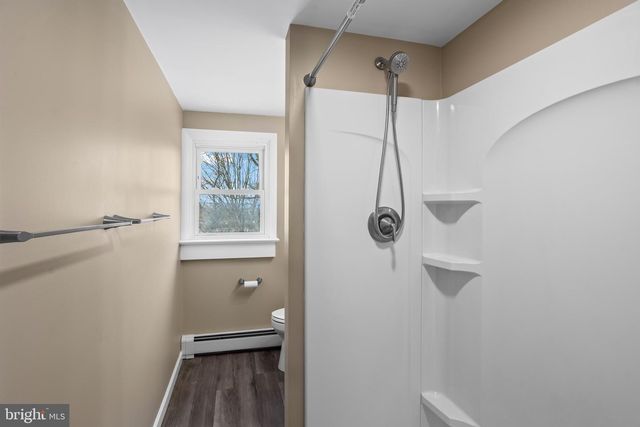 7810 CHAMBERS HILL RD, Harrisburg, PA 17111