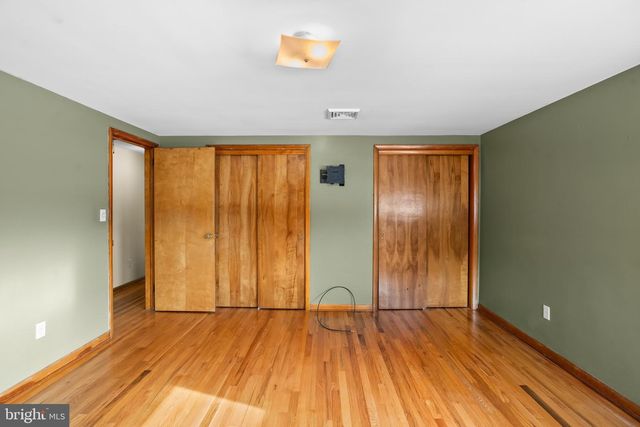 7810 CHAMBERS HILL RD, Harrisburg, PA 17111