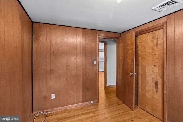 7810 CHAMBERS HILL RD, Harrisburg, PA 17111