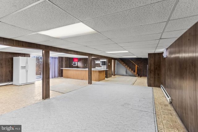 7810 CHAMBERS HILL RD, Harrisburg, PA 17111