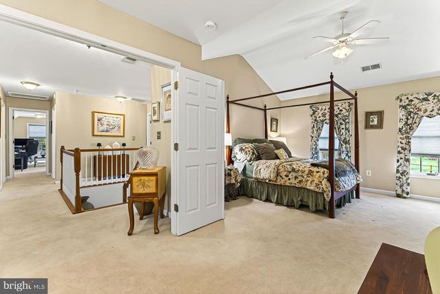 39854 CANTERFIELD CT, Lovettsville, VA 20180