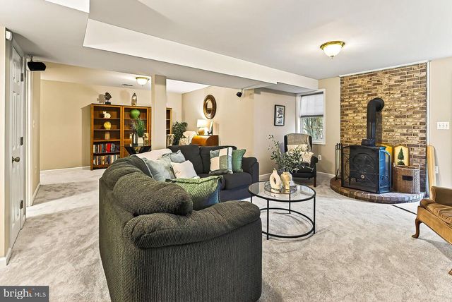 39854 CANTERFIELD CT, Lovettsville, VA 20180