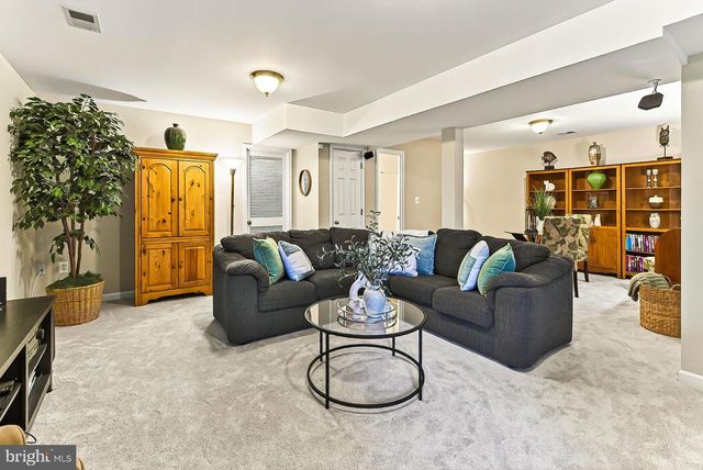 39854 CANTERFIELD CT, Lovettsville, VA 20180