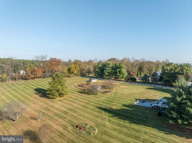 39854 CANTERFIELD CT, Lovettsville, VA 20180