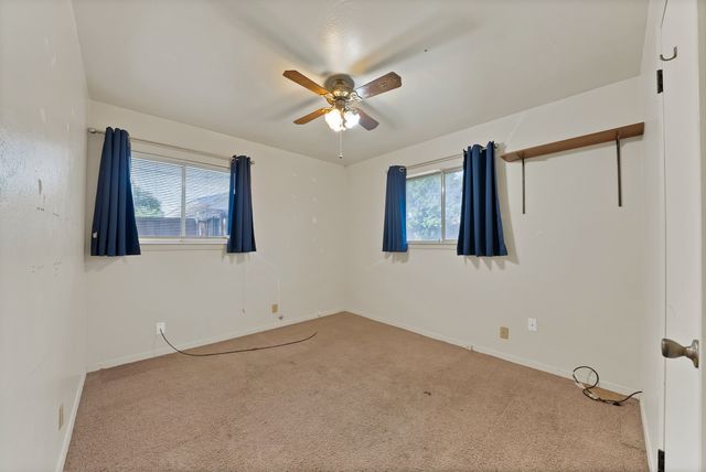 509 Henslee Drive, Euless, TX 76040