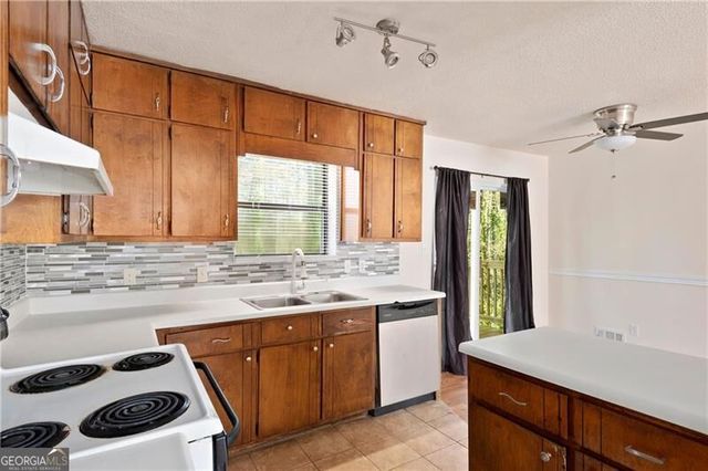 1496 Meadowlark Drive, Decatur, GA 30032