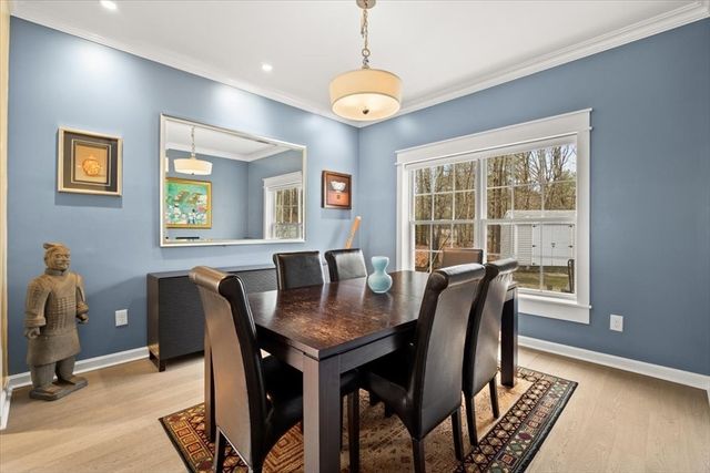 1 Grover Ln, Foxboro, MA 02035