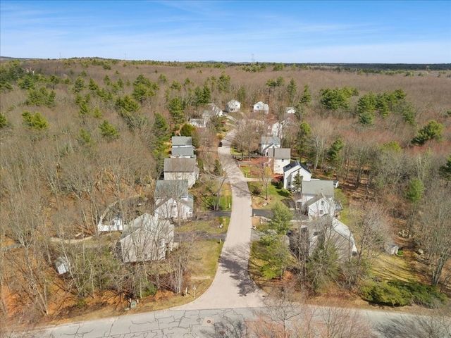 1 Grover Ln, Foxboro, MA 02035