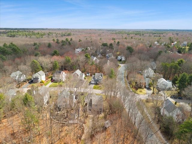 1 Grover Ln, Foxboro, MA 02035