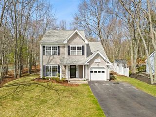 1 Grover Ln, Foxboro, MA 02035