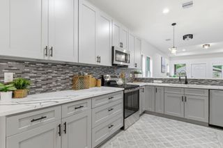 1105 W Lyle Street, Cleveland, TX 77327