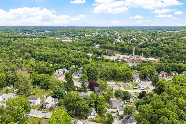 697 Westminster Hill Rd, Fitchburg, MA 01420