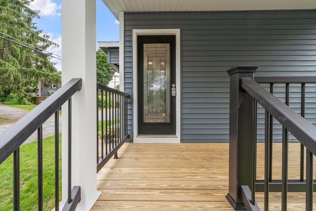 697 Westminster Hill Rd, Fitchburg, MA 01420