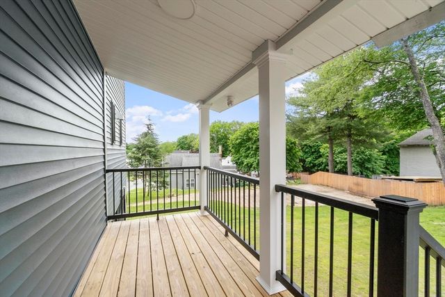 697 Westminster Hill Rd, Fitchburg, MA 01420