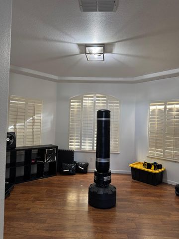 2691 Morris Avenue, Clovis, CA 93611