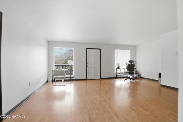 701 S College Road 307, Lafayette, LA 70503