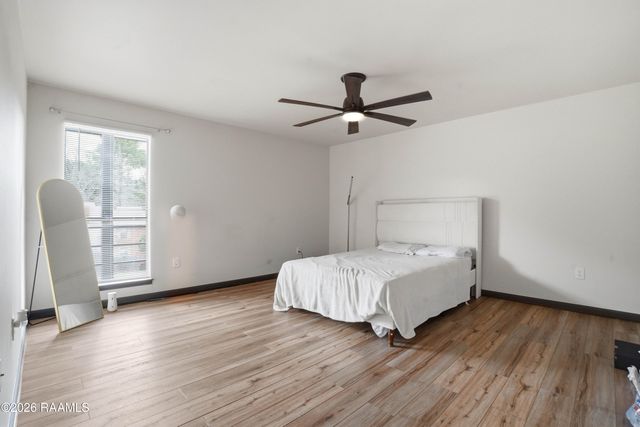 701 S College Road 307, Lafayette, LA 70503