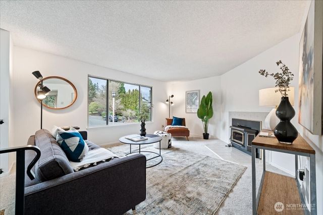 10901 NE 151st Street, Bothell, WA 98011