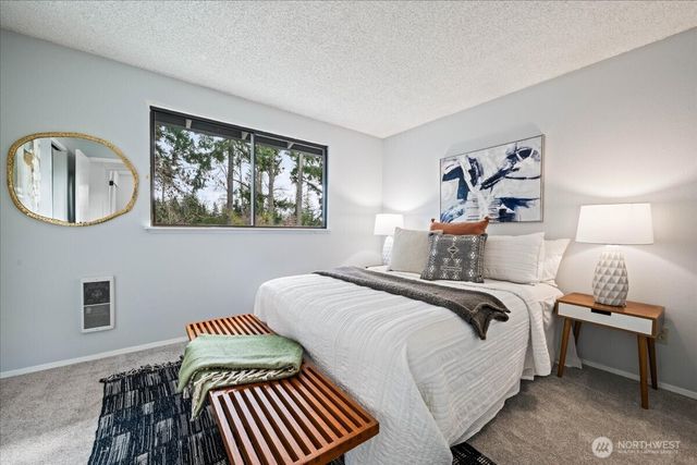 10901 NE 151st Street, Bothell, WA 98011