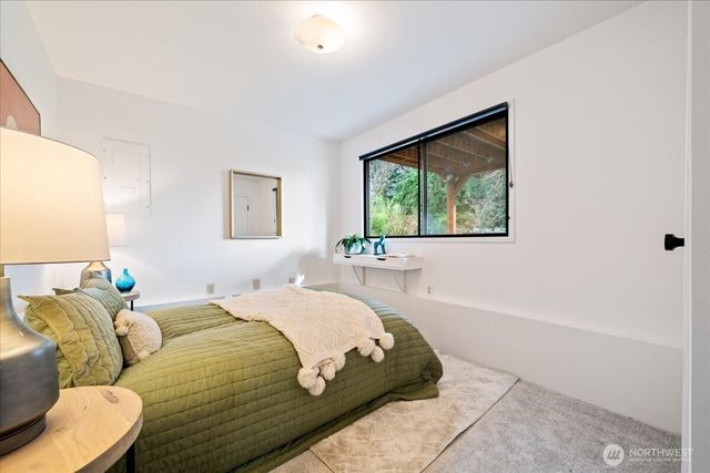 10901 NE 151st Street, Bothell, WA 98011