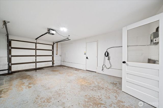 10901 NE 151st Street, Bothell, WA 98011