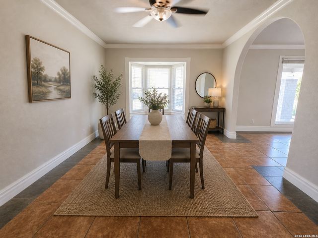 5894 Castle Run, San Antonio, TX 78218