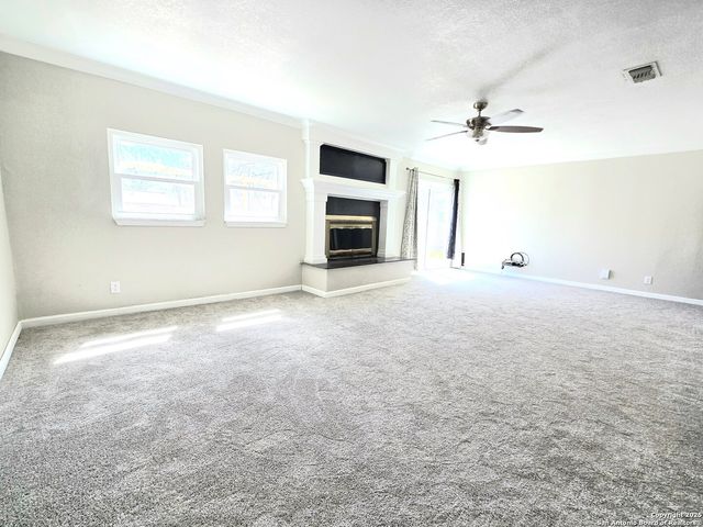 5894 Castle Run, San Antonio, TX 78218
