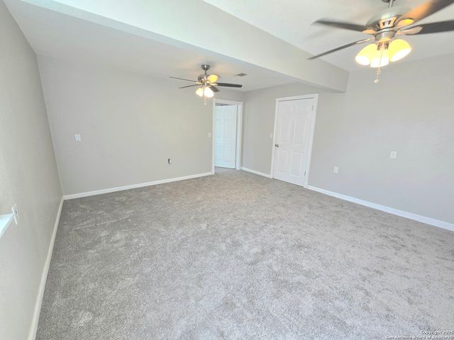 5894 Castle Run, San Antonio, TX 78218