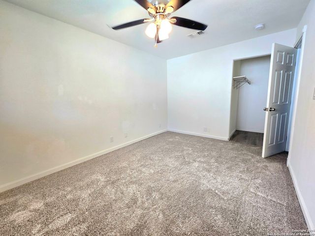 5894 Castle Run, San Antonio, TX 78218
