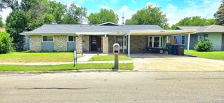 5894 Castle Run, San Antonio, TX 78218