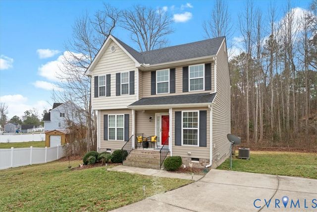 4307 Twisted Oak Dr, Colonial Heights, VA 23834