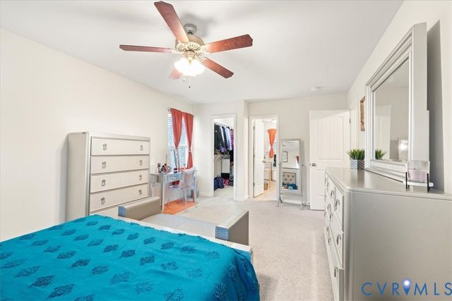 4307 Twisted Oak Dr, Colonial Heights, VA 23834