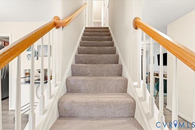 4307 Twisted Oak Dr, Colonial Heights, VA 23834