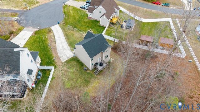 4307 Twisted Oak Dr, Colonial Heights, VA 23834